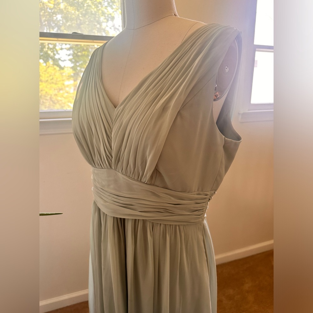 Bridal dress 👗 Sage